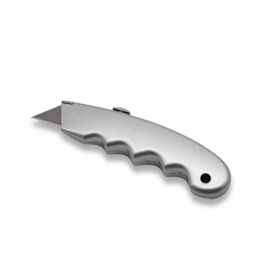 Easy Grip Retractable Utility Knife 